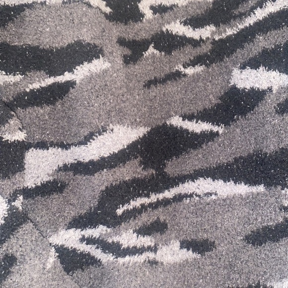 Barefoot Dreams CozyChic Camo Print Fuzzy Knit Sweater Plus Size 2X Casual - Picture 4 of 7